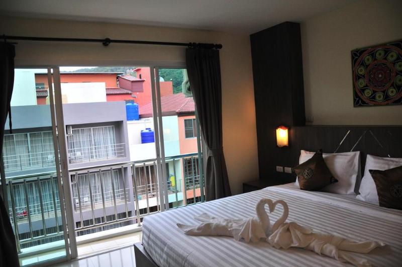 The Cocoon Patong - Genel