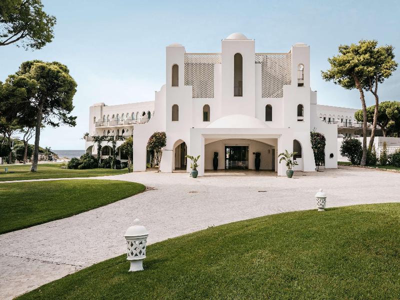Falkensteiner Resort Capo Boi - Genel