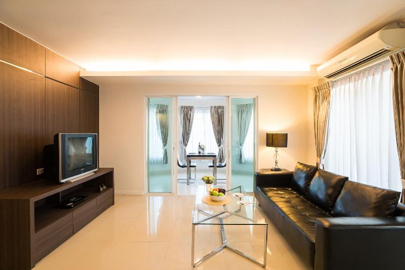 Beyond Suite Hotel - Oda