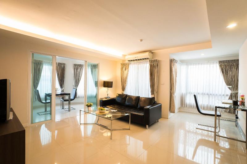 Beyond Suite Hotel - Oda
