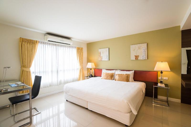 Beyond Suite Hotel - Oda
