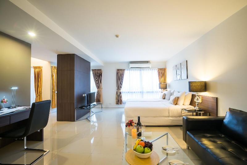 Beyond Suite Hotel - Oda