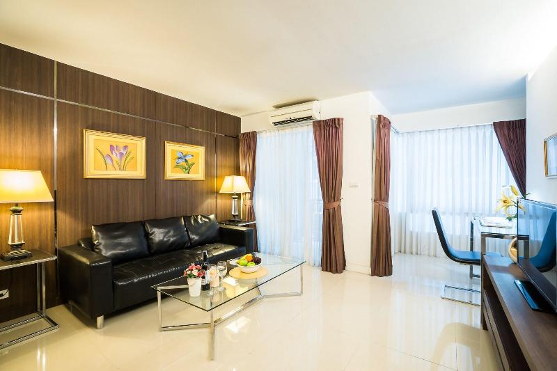 Beyond Suite Hotel - Oda