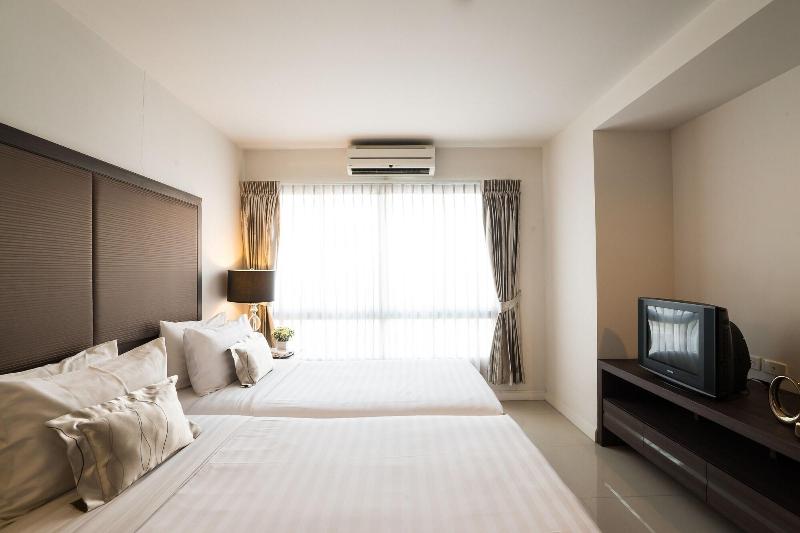 Beyond Suite Hotel - Oda