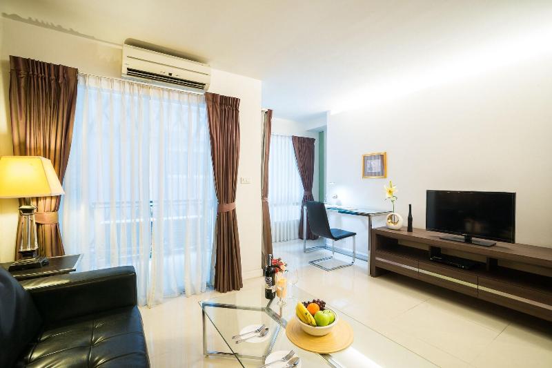 Beyond Suite Hotel - Oda