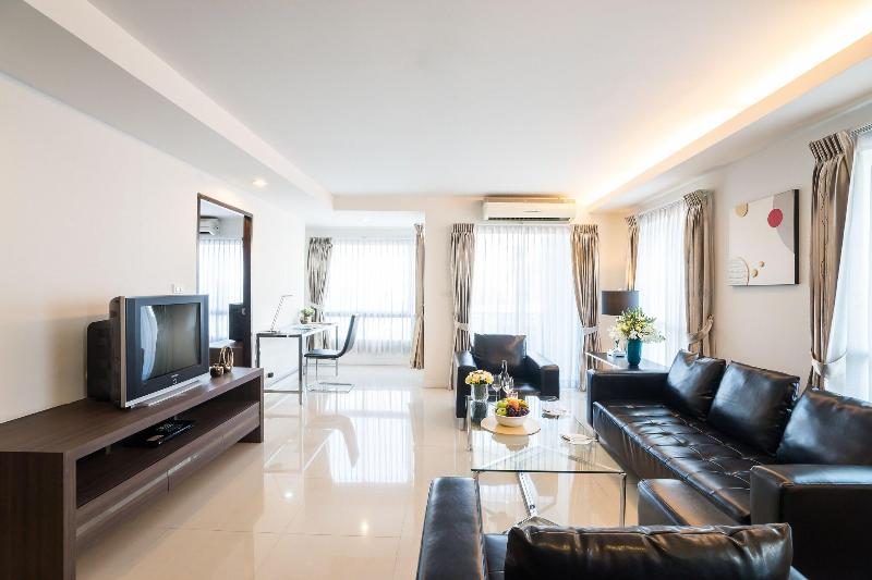 Beyond Suite Hotel - Oda