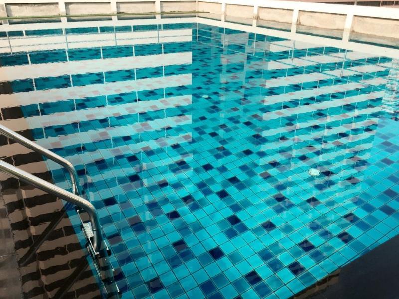 Graceland Bangkok by Grace Hotel - Havuz