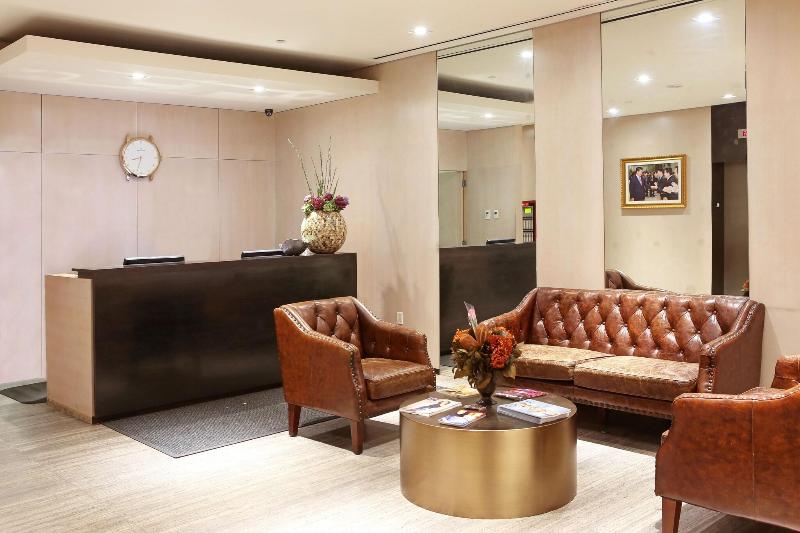 Parc Hotel - Lobi