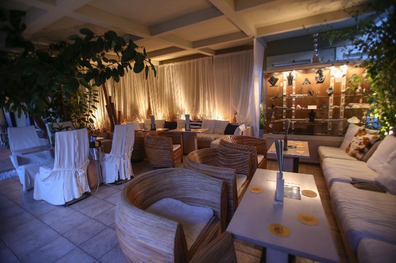 Captain House - Bar