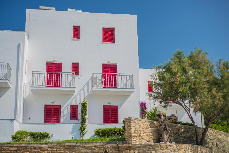 Ostria Hotel and Apartments - Genel