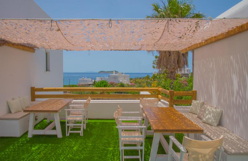 Ostria Hotel and Apartments - Teras