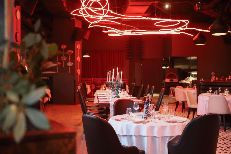 Hilton Istanbul Kozyatagi - Bar
