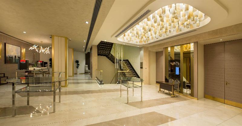 Hilton Istanbul Kozyatagi - Lobi