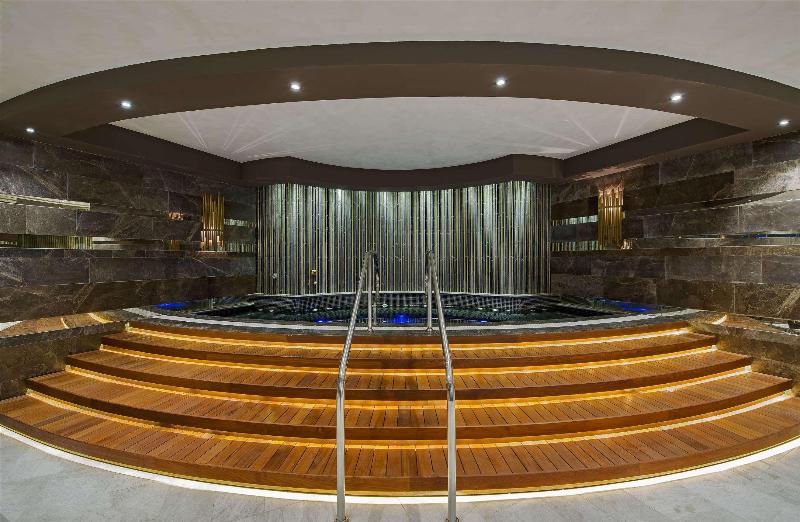 Hilton Istanbul Kozyatagi - Havuz