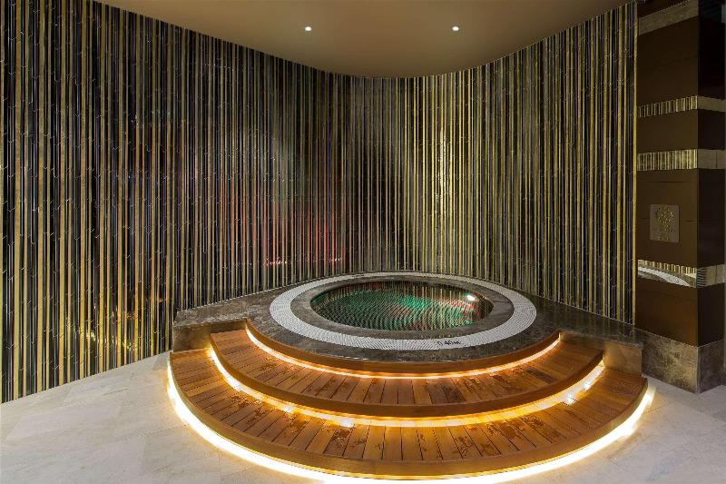 Hilton Istanbul Kozyatagi - Havuz