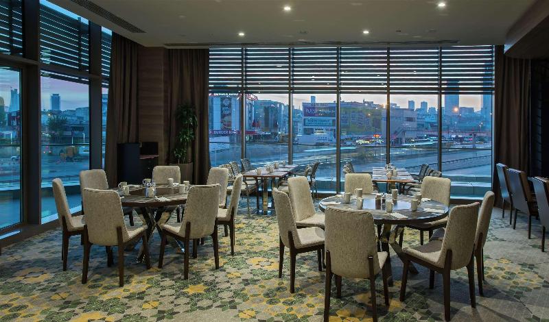 Hilton Istanbul Kozyatagi - Restoran