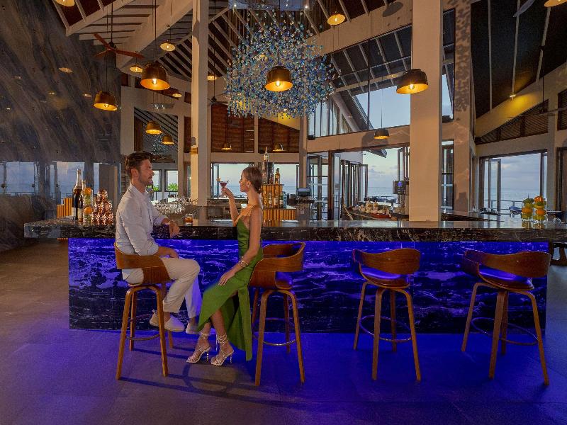 Atmosphere Kanifushi Maldives - Bar