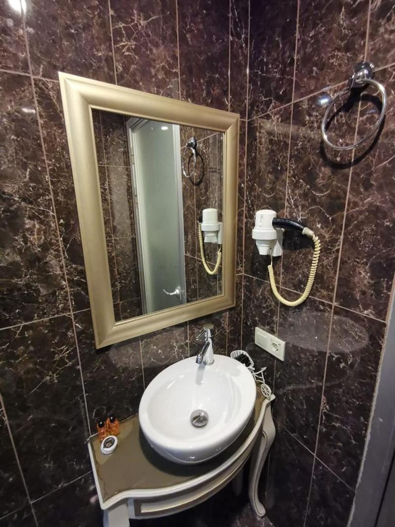 Cuento Hotel - Oda