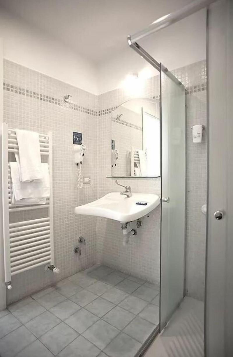 Hotel Villa Argentina - Oda