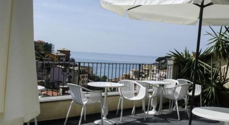 Hotel Villa Argentina - Teras
