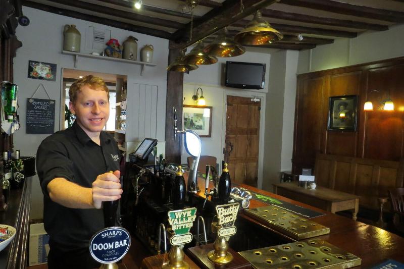 The Kings Head - Bar