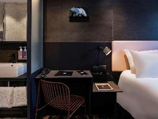 TRIBE Paris Batignolles fotoÄŸrafÄ±