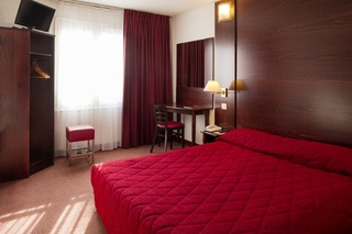 TRIBE Paris Batignolles fotoÄŸrafÄ±