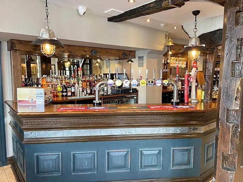 Punch House Monmouth - Genel