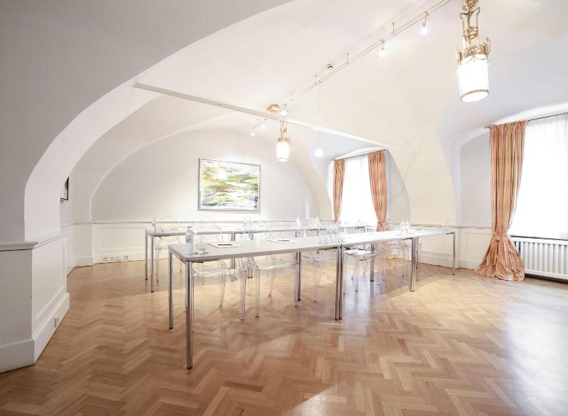 Schlossberghotel - Toplantı