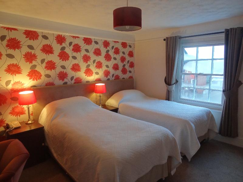 The Edward Hotel - Oda