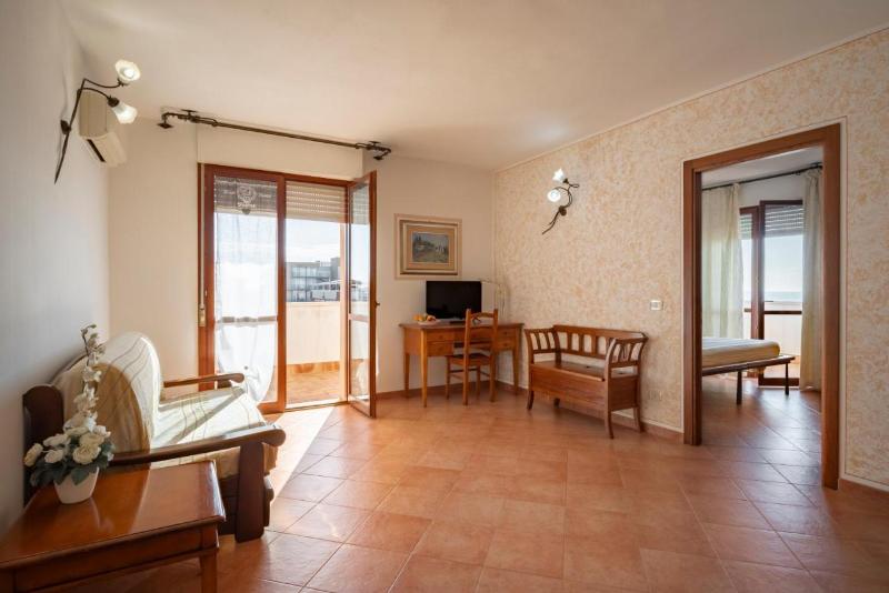 Lola Piccolo Hotel - Oda