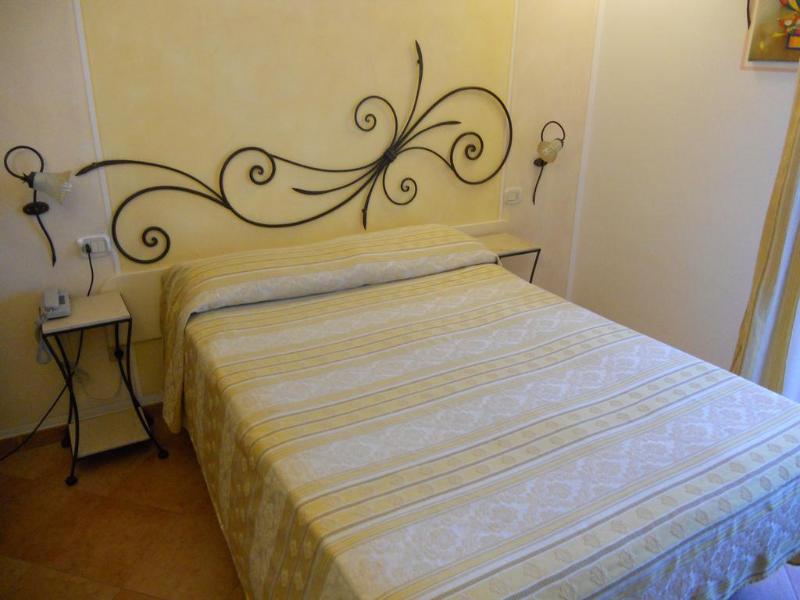 Lola Piccolo Hotel - Oda
