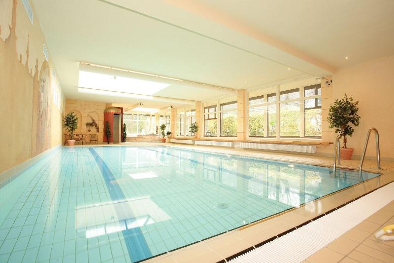 Ludwig der Bayer Klosterhotel - Havuz