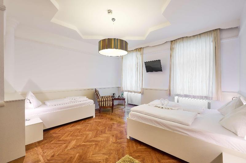 Best Western Hotel Strasser - Oda
