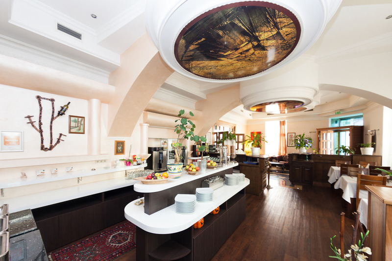 Best Western Hotel Strasser - Restoran