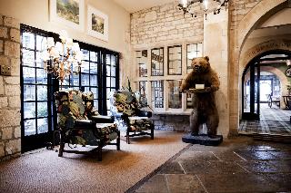 The Bear of Rodborough Hotel fotoÄŸrafÄ±