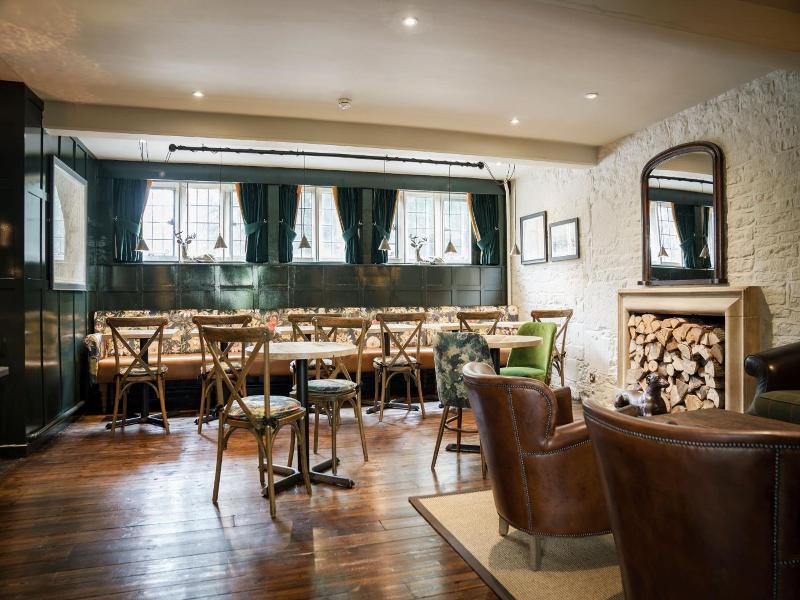 The Bear of Rodborough Hotel - Genel