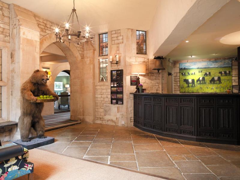 The Bear of Rodborough Hotel - Genel