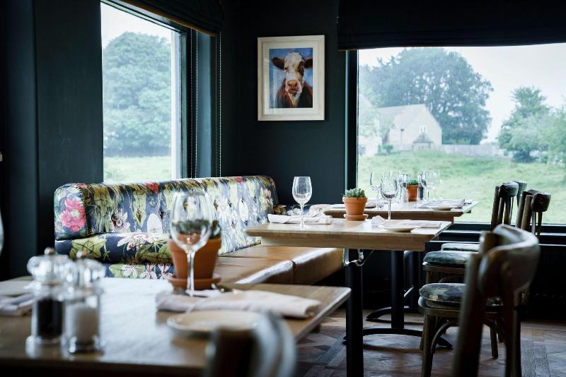 The Bear of Rodborough Hotel - Restoran