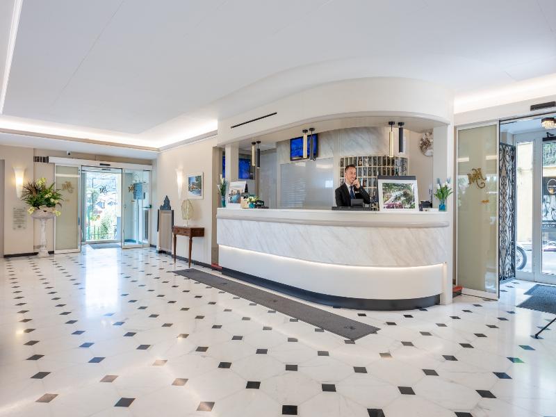 Hotel Metropole - Lobi