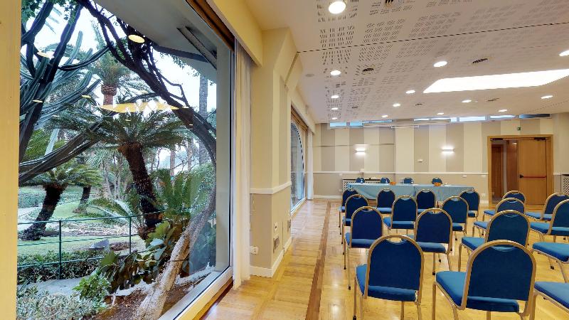 Hotel Metropole - Toplantı