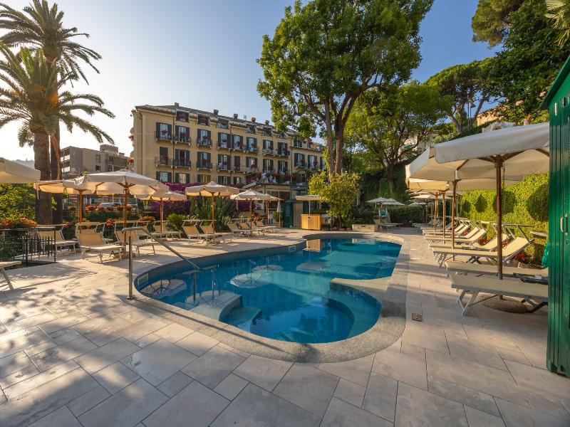 Hotel Metropole - Havuz