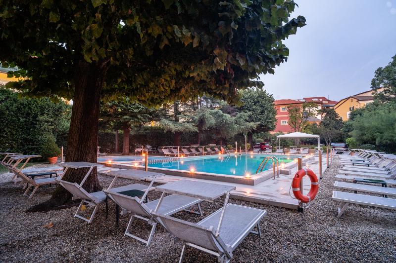 Grand Hotel Villa Balbi - Havuz