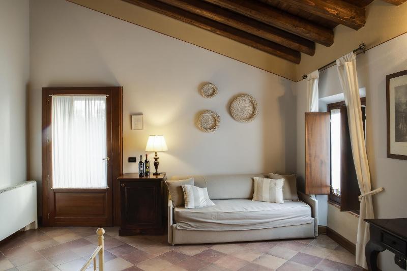 Antico Casale L'impostino - Oda