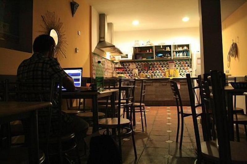 Oasis Backpackers Hostel Granada - Bar