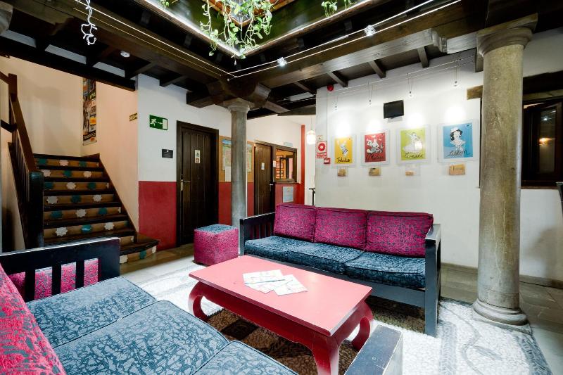 Oasis Backpackers Hostel Granada - Lobi