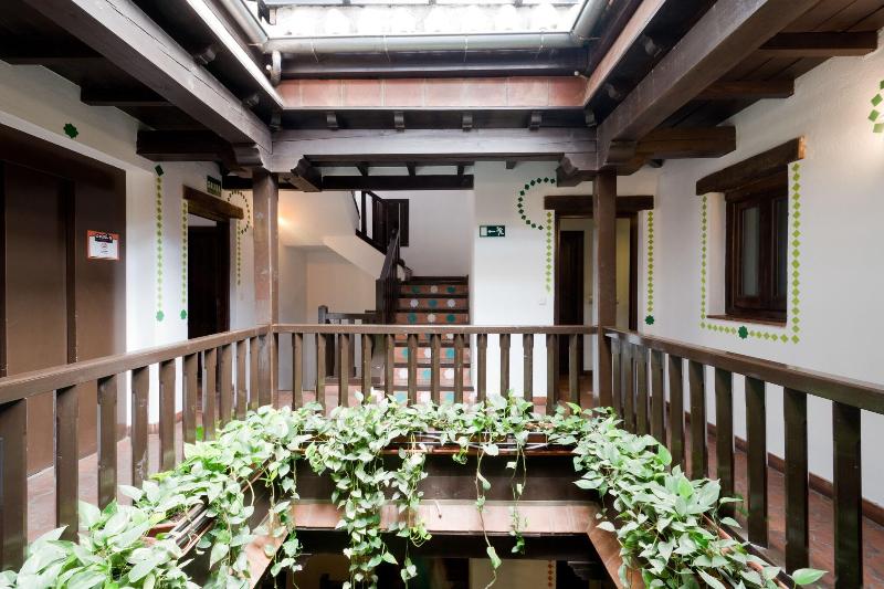Oasis Backpackers Hostel Granada - Genel