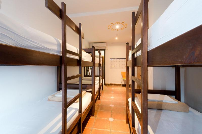 Oasis Backpackers Hostel Granada - Oda