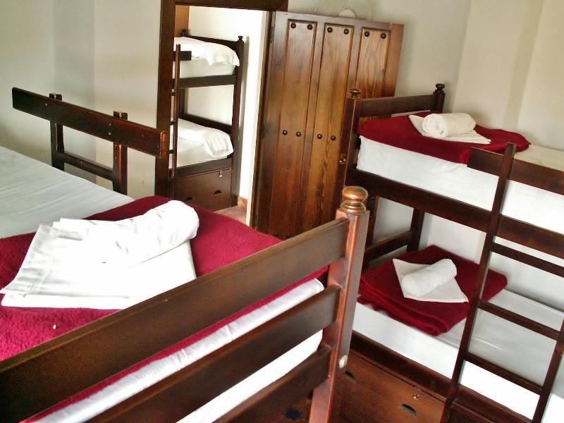 Oasis Backpackers Hostel Granada - Oda