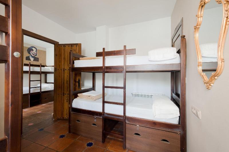 Oasis Backpackers Hostel Granada - Oda